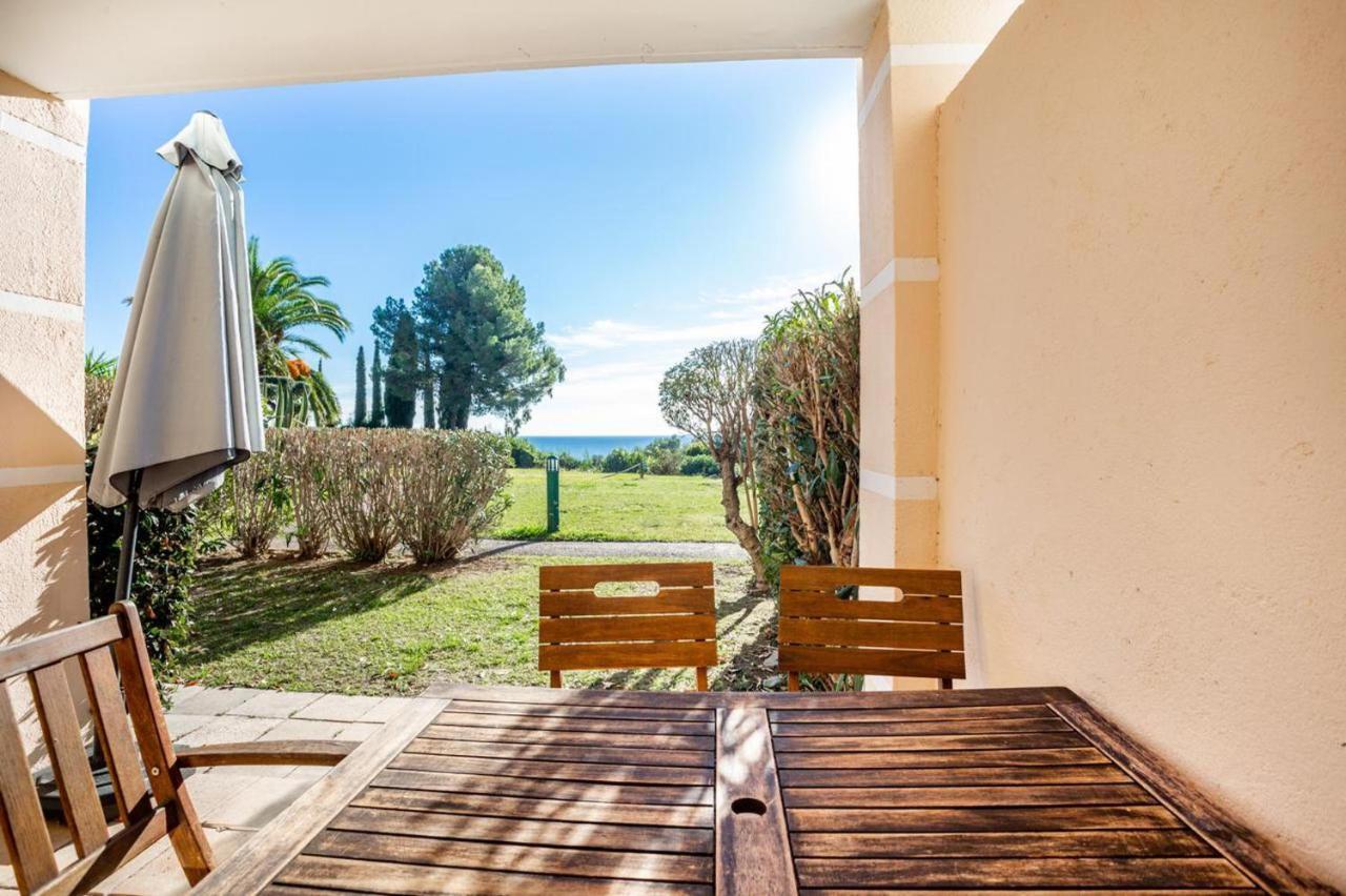 Cozy Apartment In Agay With Stunning Views Saint-Raphael  Exterior photo
